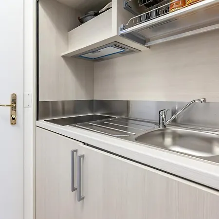 Easylife - Accogliente Monolocale In Porta Venezia * Milan